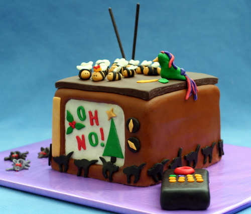 Baby tv cake