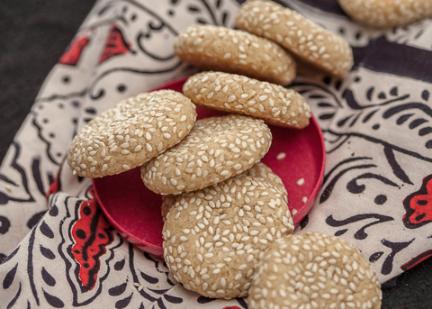 Sesame Cookies